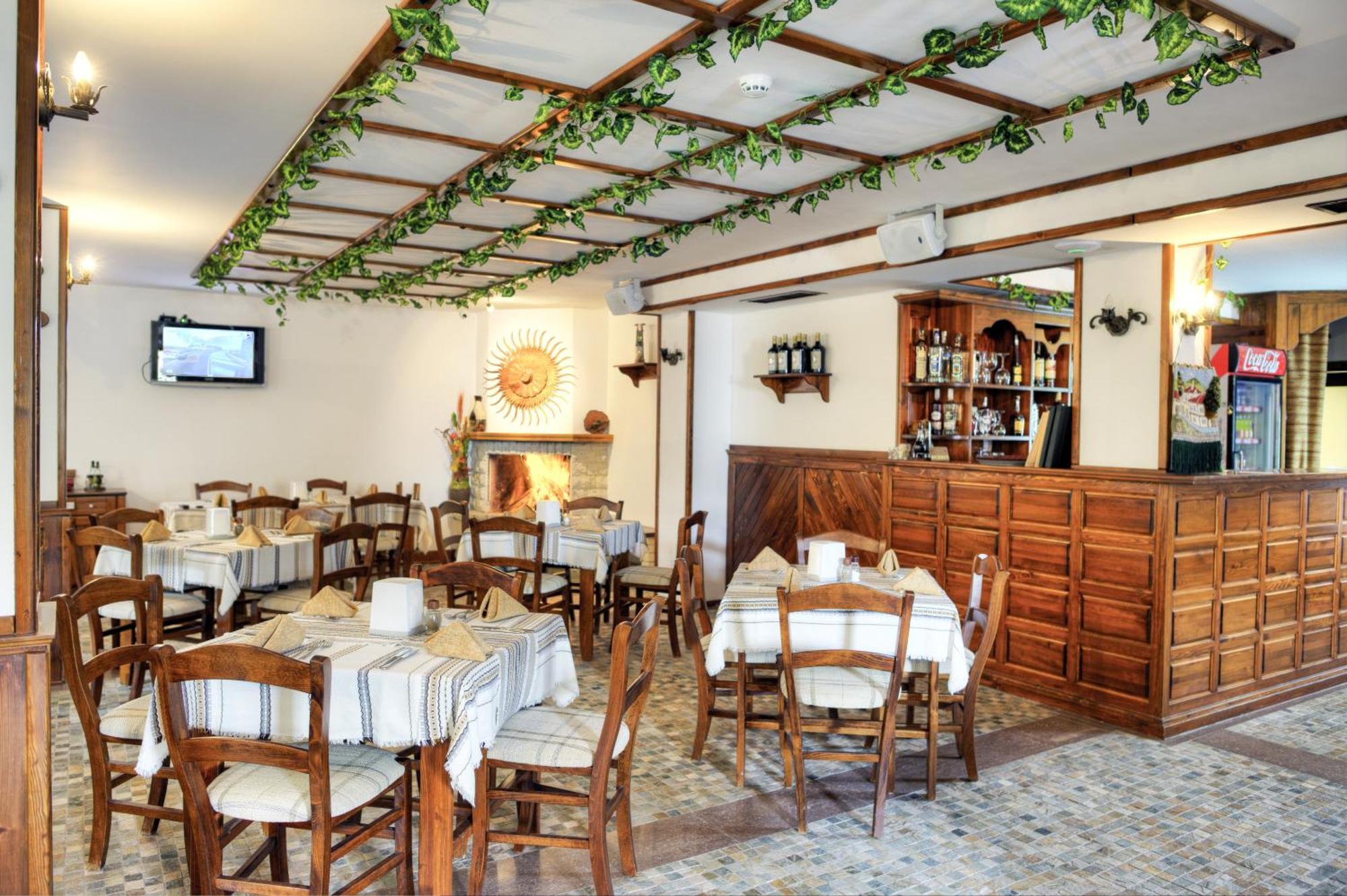 Mpm Family Hotel Merryan Pamporovo Esterno foto