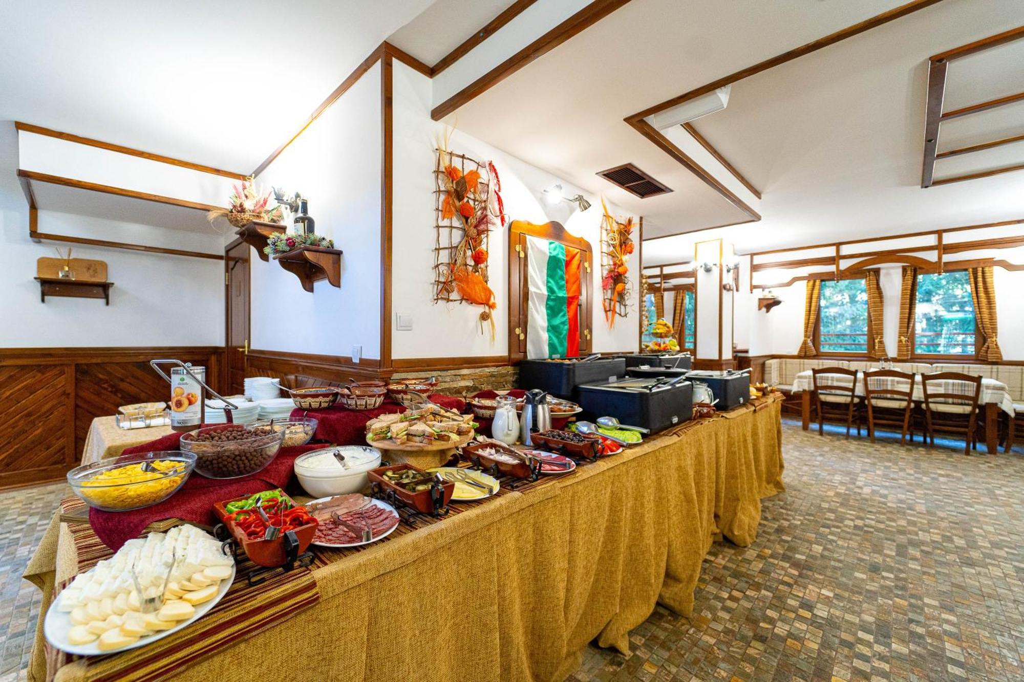 Mpm Family Hotel Merryan Pamporovo Esterno foto